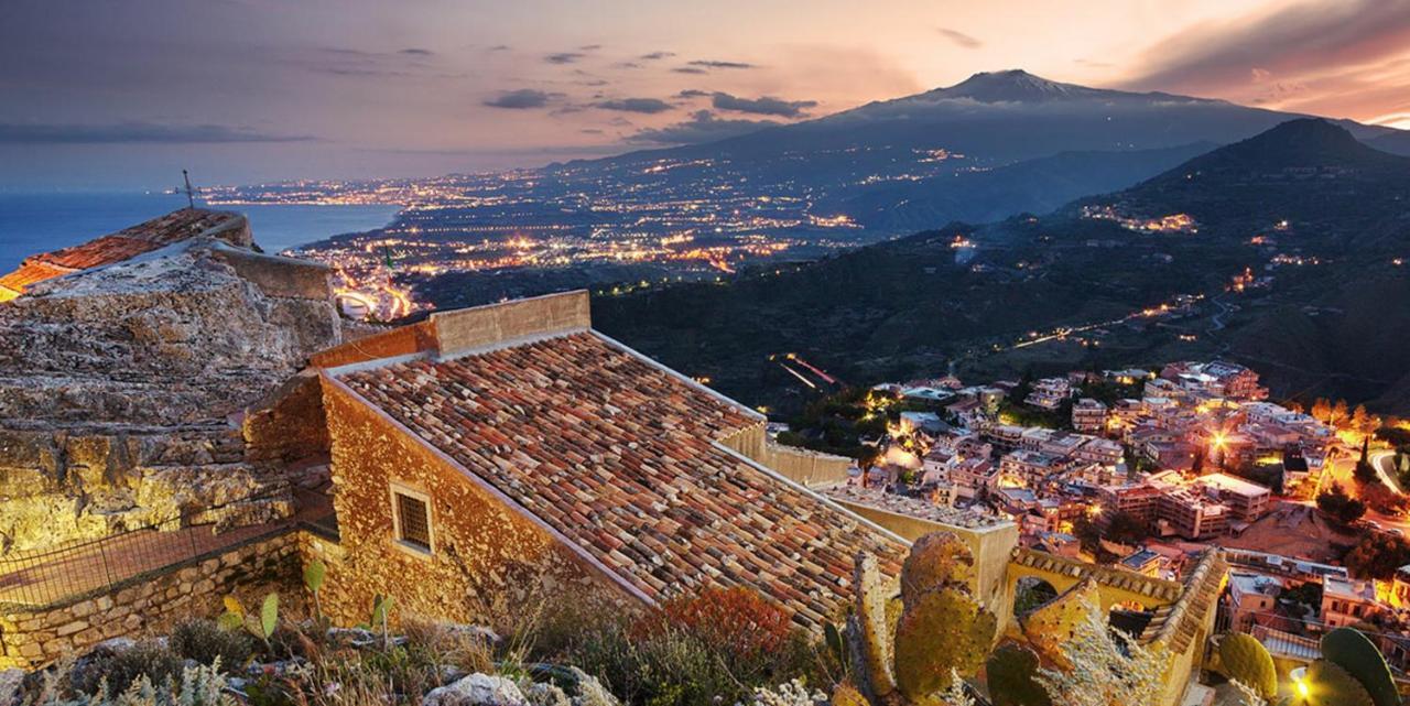 Beautiful Apartamento Taormina Exterior foto